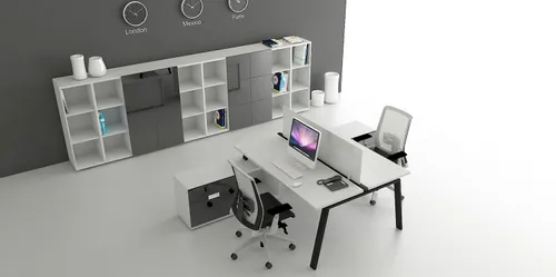 EUR-SERIE AM CREDENZA