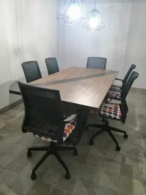 area-de-juntas-pequeña-oficina