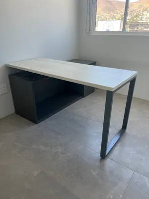 escritorio-sencillo-forma-L