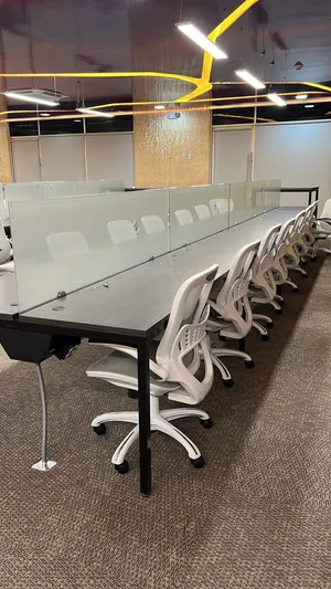 estaciones-call-center-con-sillas