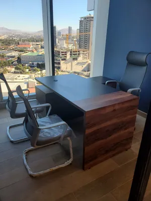 oficina-ejecutiva-escritorio-sillas